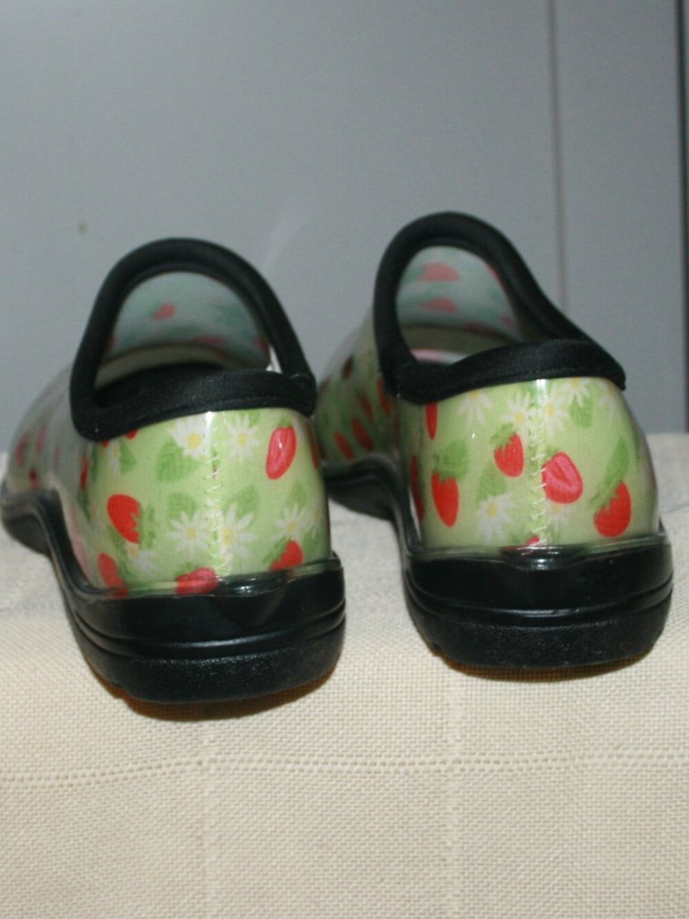 Groundwork Garden Clogs - Picture 5 of 8